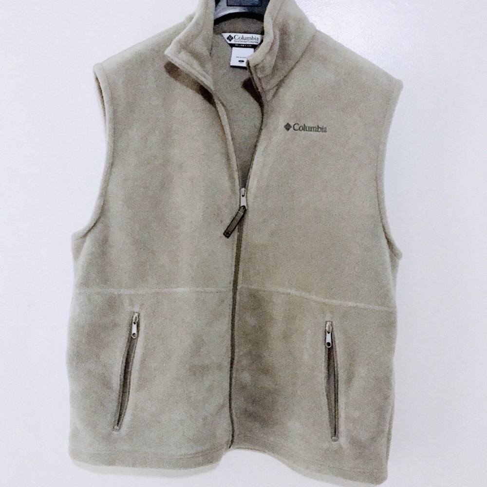 Columbia vest